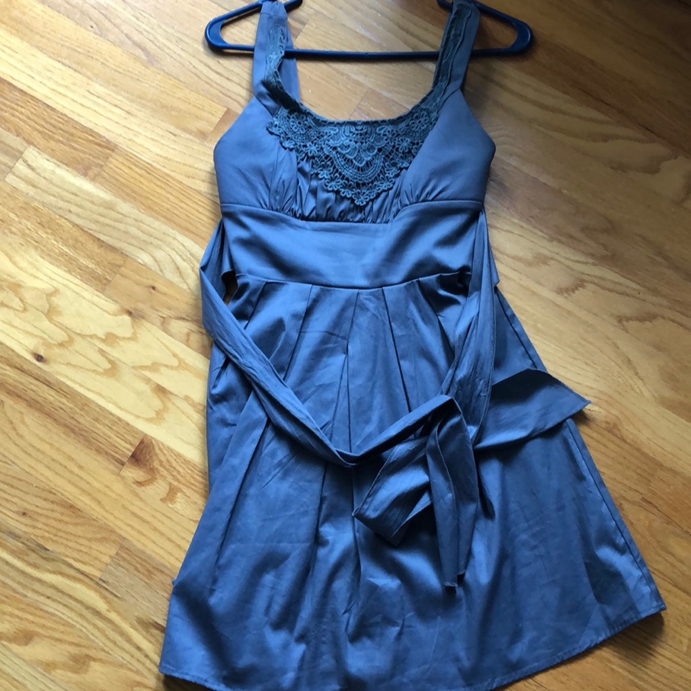 Grey knee length dress with lace detail